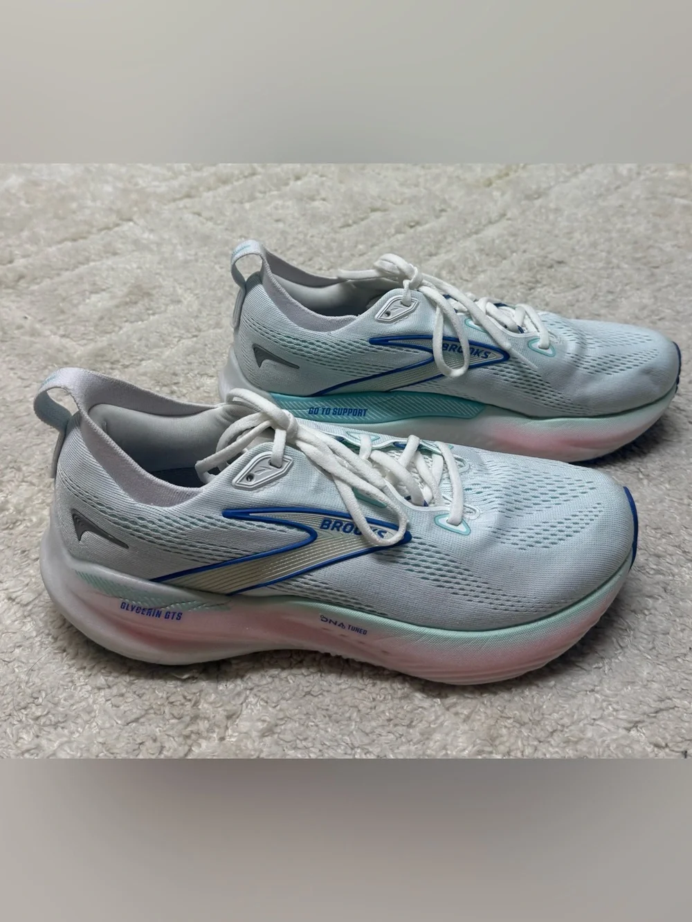Brooks Women's Glycerin GTS 22 Running Shoes Size 11
